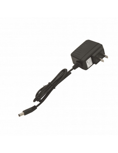 5 Vcc / 2 A / Adaptador de voltaje  / Voltaje de Entrada de 100-240 Vca